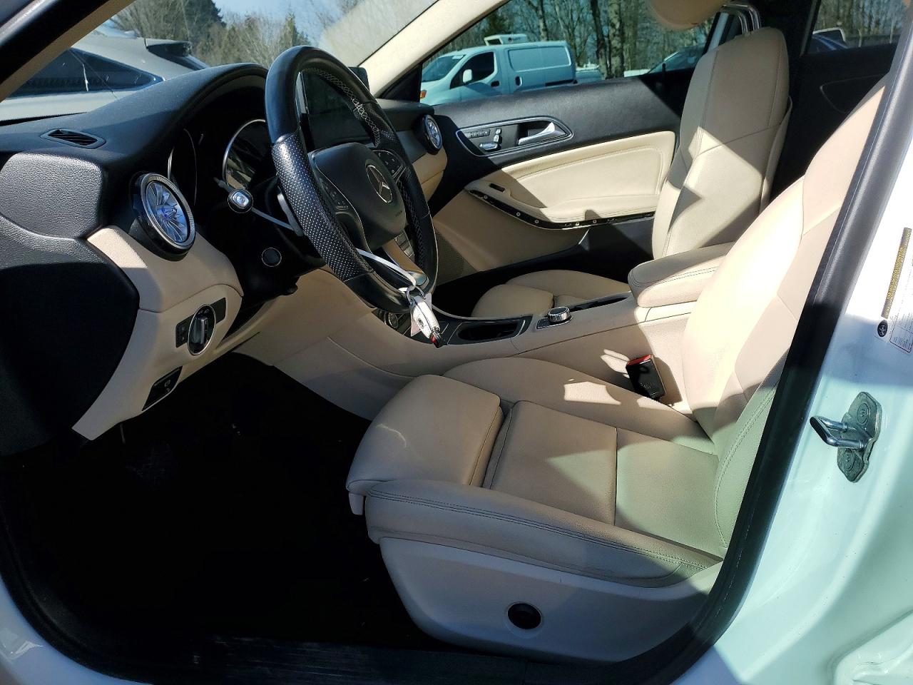 2019 MERCEDES-BENZ GLA 250 4MATIC photo 7