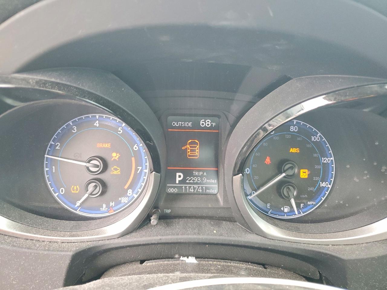 2016 TOYOTA COROLLA S PLUS photo 9