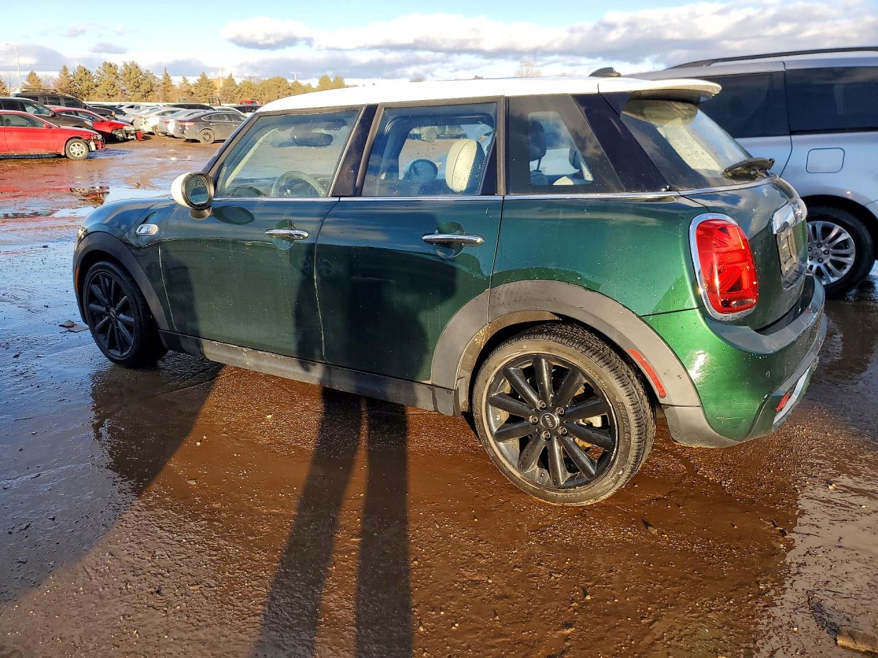 2019 MINI COOPER S photo 3