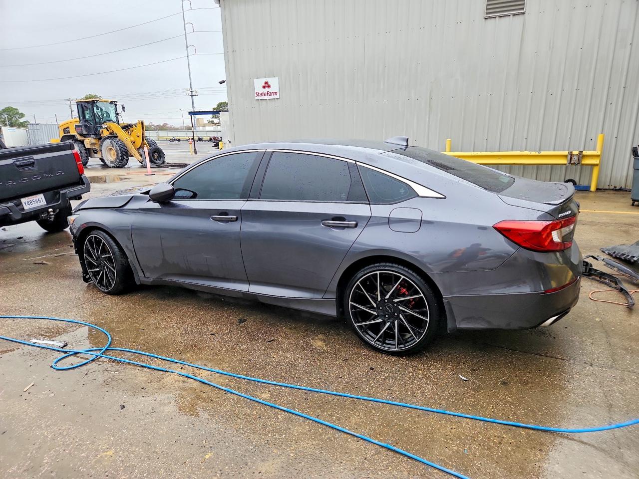 2020 HONDA ACCORD SPORT photo 3