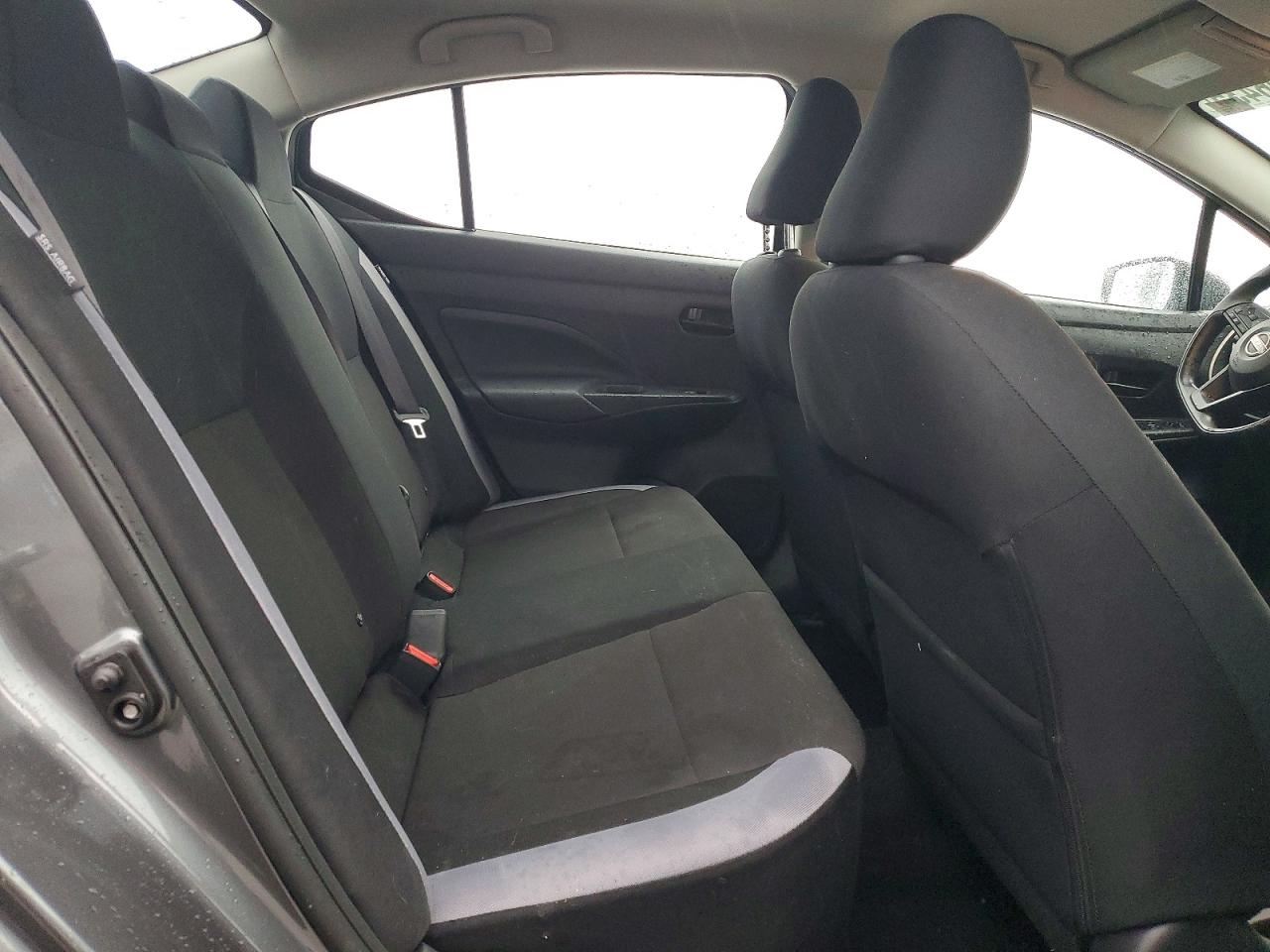 2025 NISSAN VERSA S photo 19