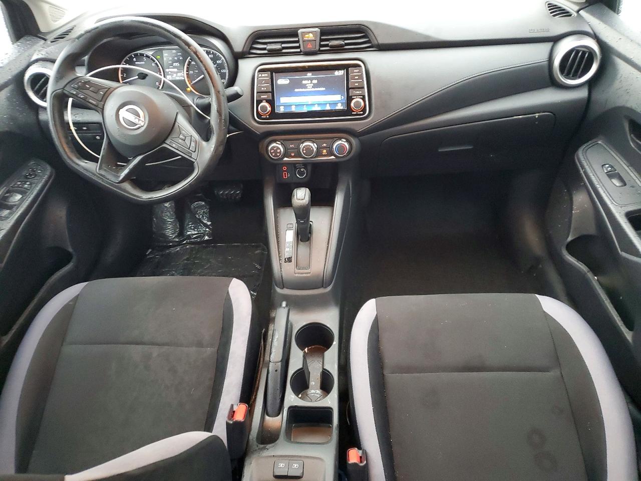 2025 NISSAN VERSA S photo 15