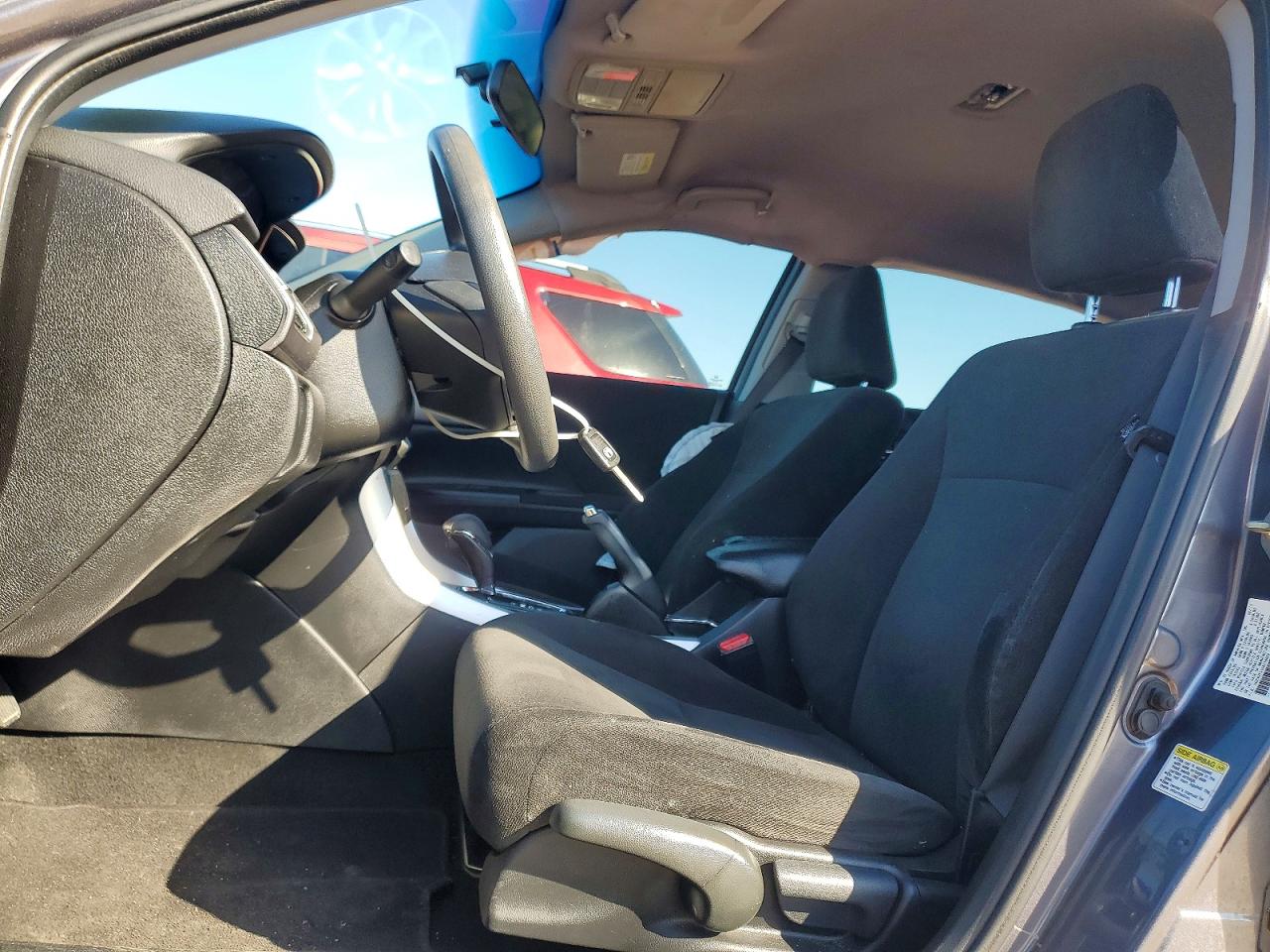2013 HONDA ACCORD LX photo 13