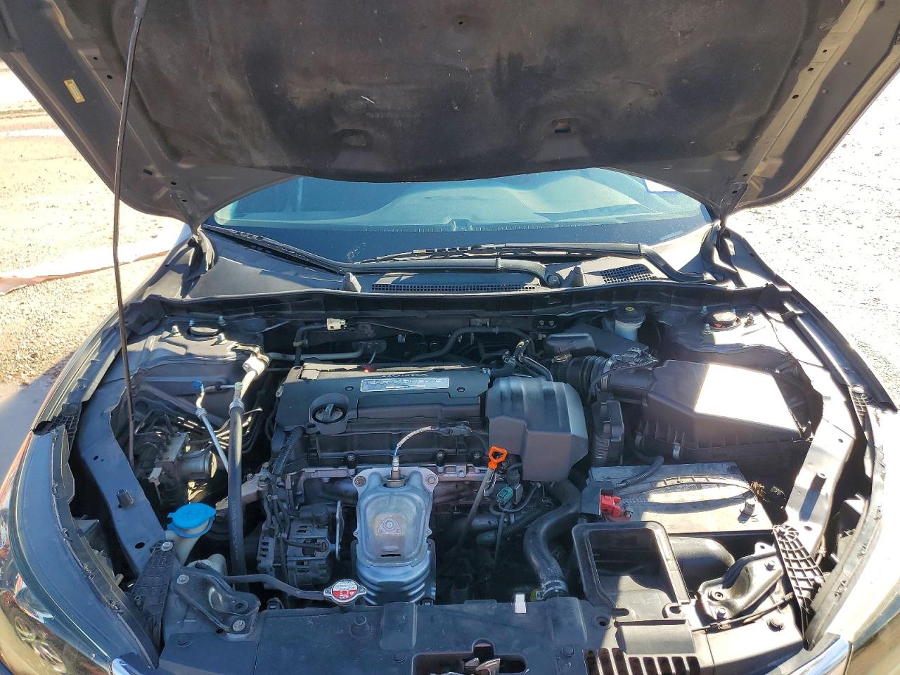 2013 HONDA ACCORD LX photo 21