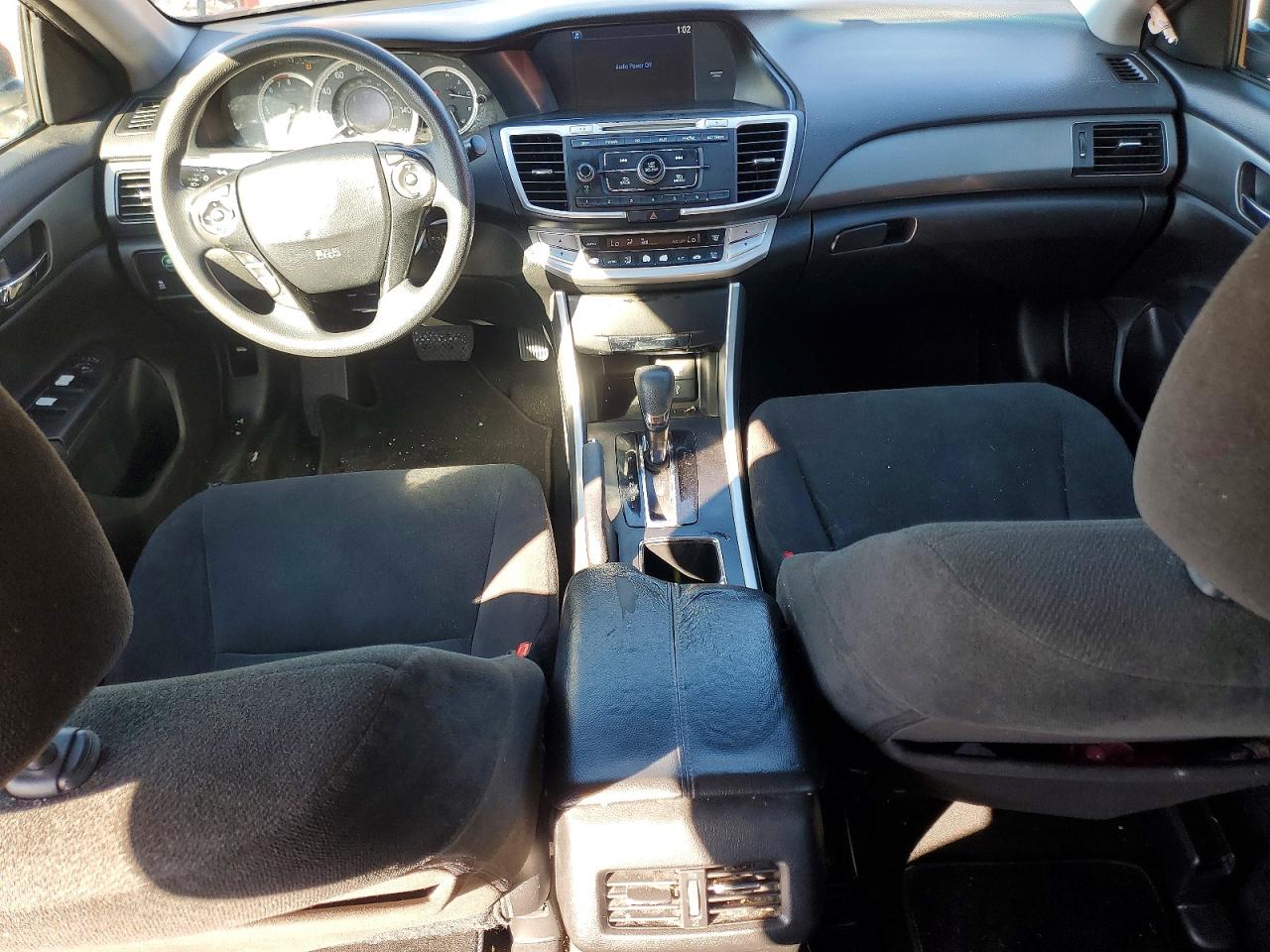 2013 HONDA ACCORD LX photo 15