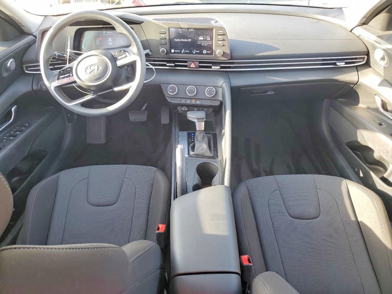 2024 HYUNDAI ELANTRA SE photo 22