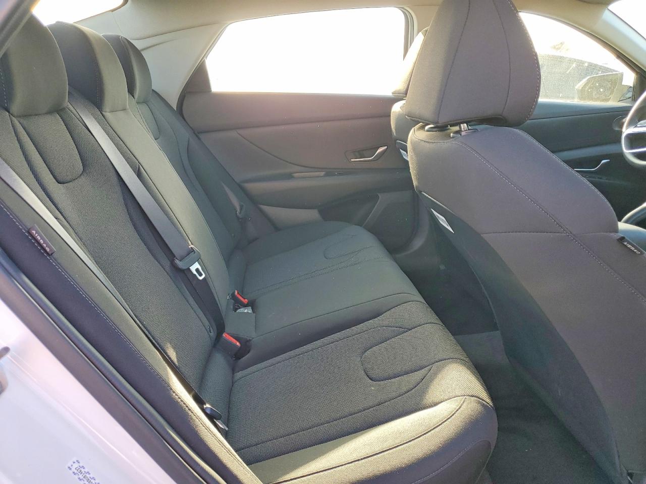 2024 HYUNDAI ELANTRA SE photo 28