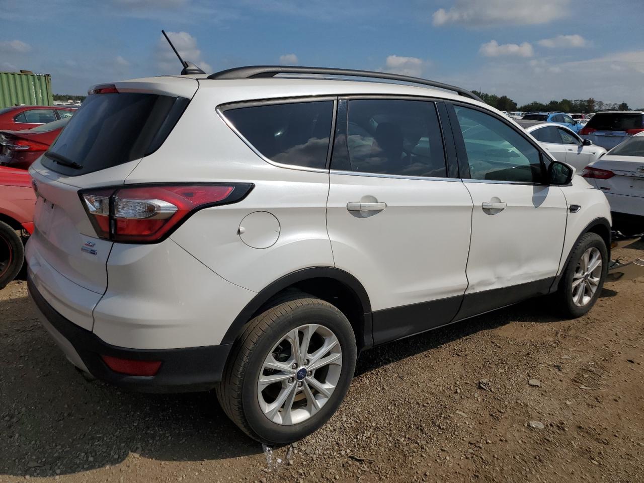 2018 FORD ESCAPE SE photo 3