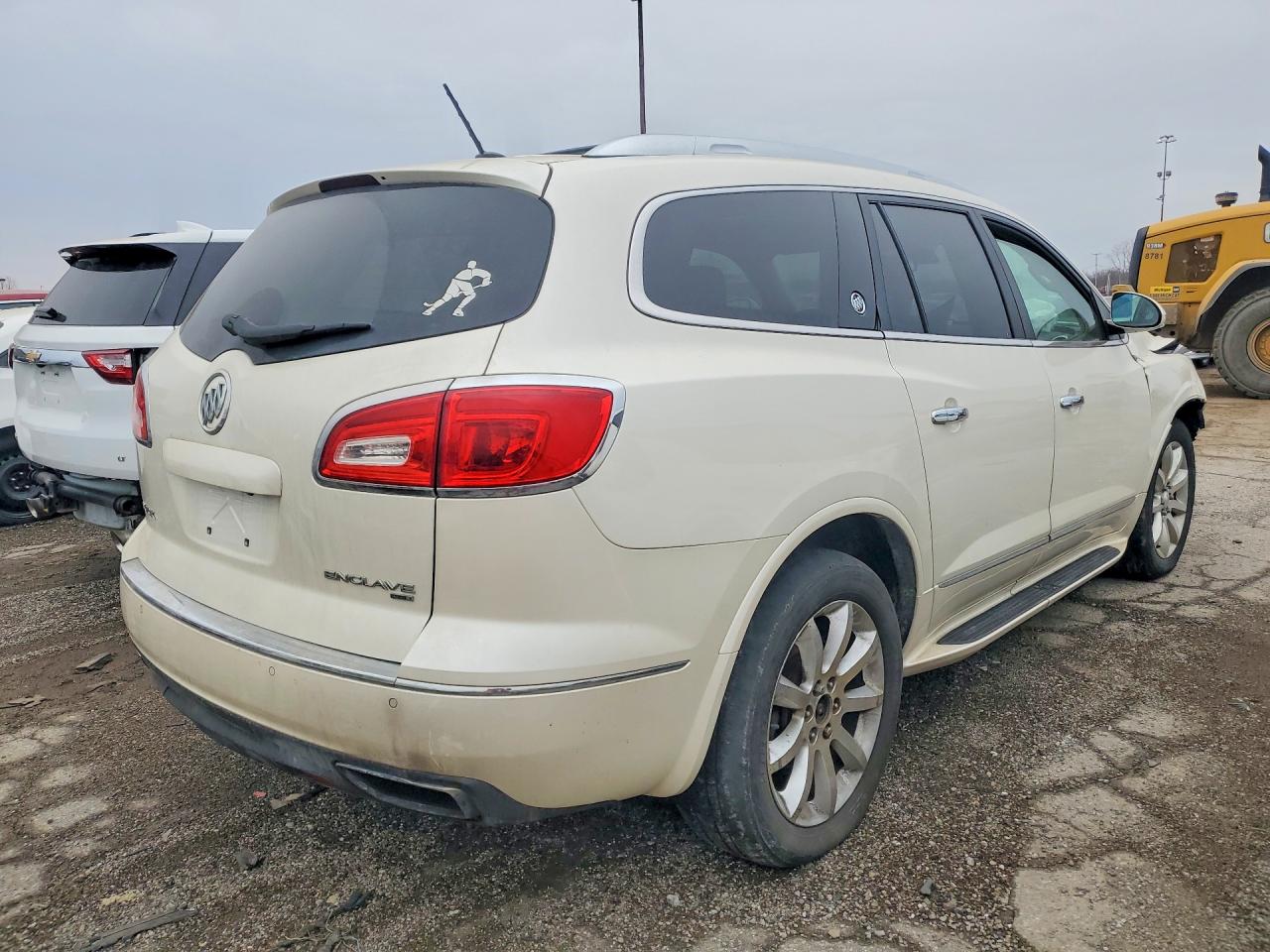2014 BUICK ENCLAVE photo 3