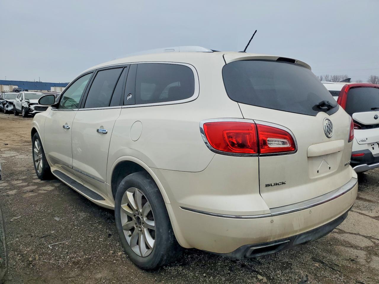 2014 BUICK ENCLAVE photo 2