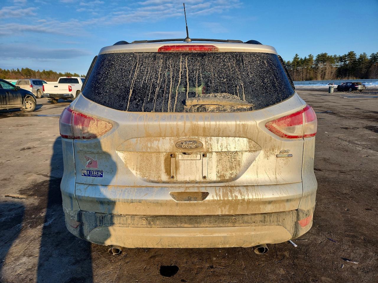 2016 FORD ESCAPE SE photo 11