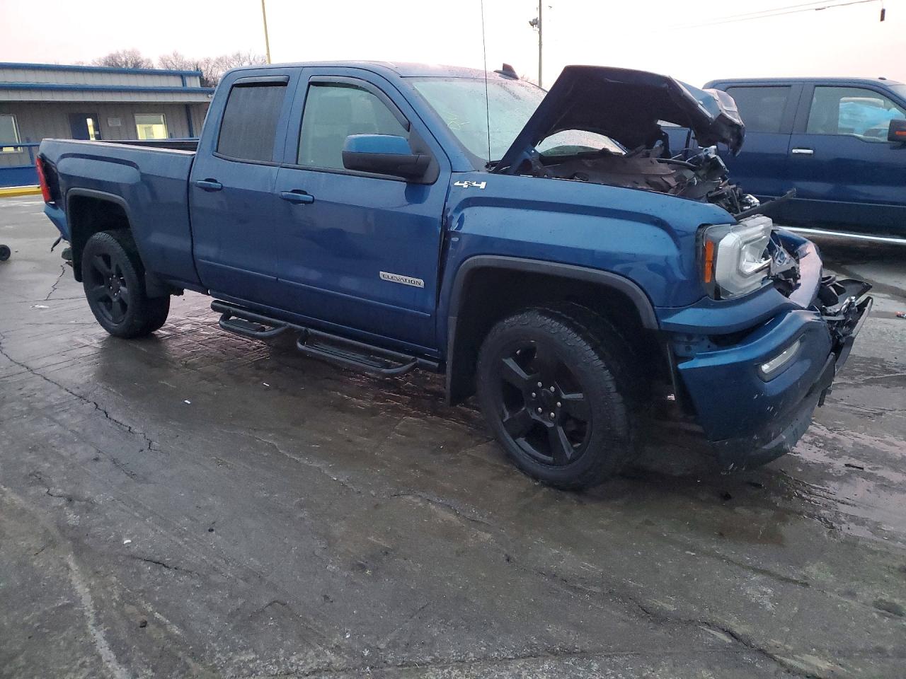 2017 GMC SIERRA K1500 photo 4