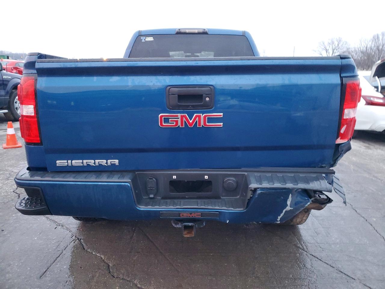 2017 GMC SIERRA K1500 photo 6