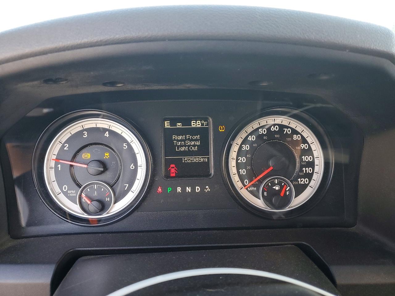 2014 RAM 1500 SLT photo 17