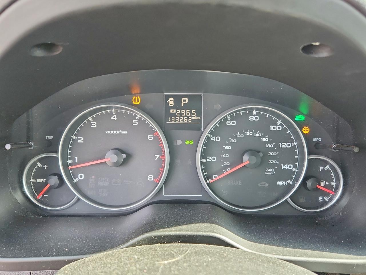 2013 SUBARU LEGACY 2.5I PREMIUM photo 25