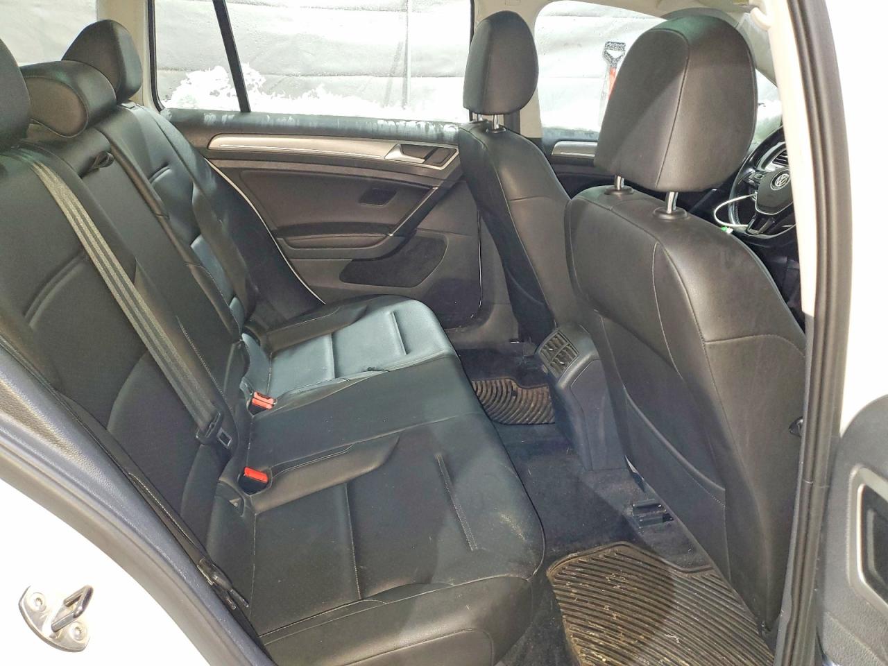 2016 VOLKSWAGEN GOLF SPORTWAGEN S photo 28