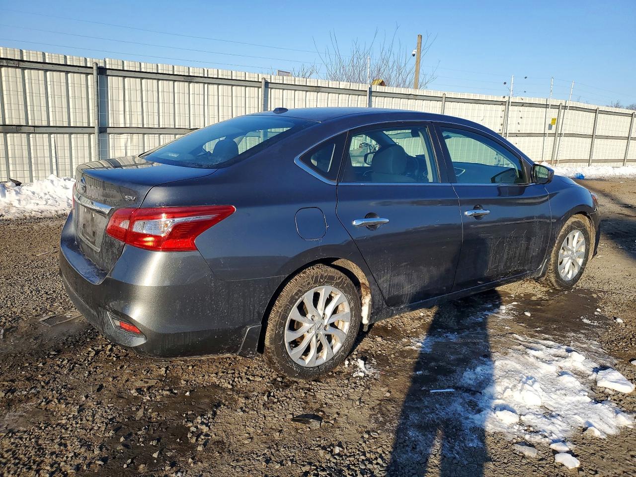 2019 NISSAN SENTRA S photo 5