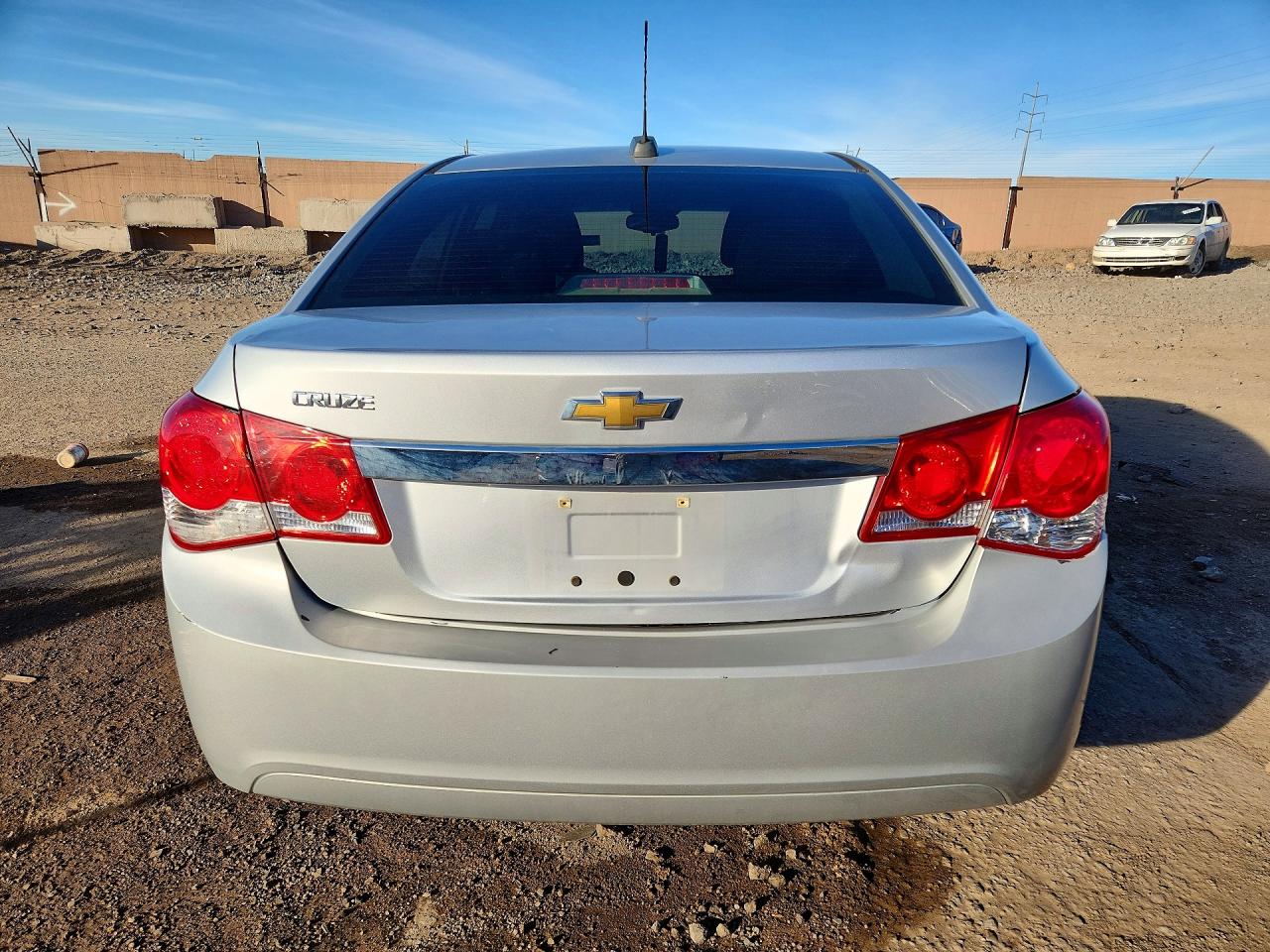 2015 CHEVROLET CRUZE LS photo 11