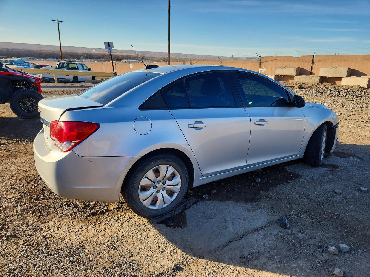 2015 CHEVROLET CRUZE LS photo 5