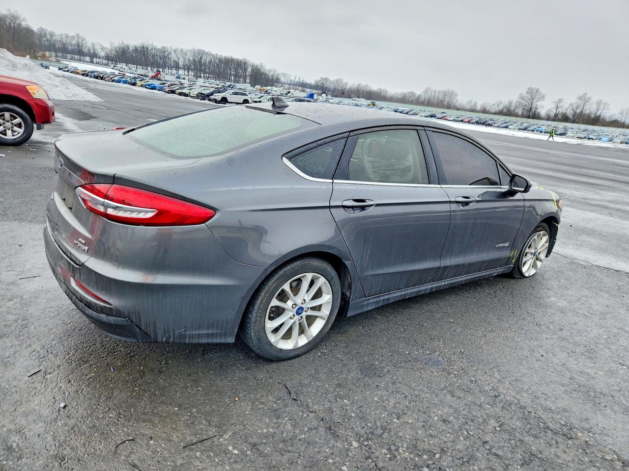 2019 FORD FUSION SE photo 5
