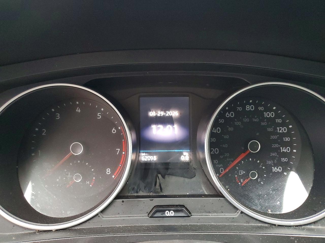 2021 VOLKSWAGEN TIGUAN SE photo 17