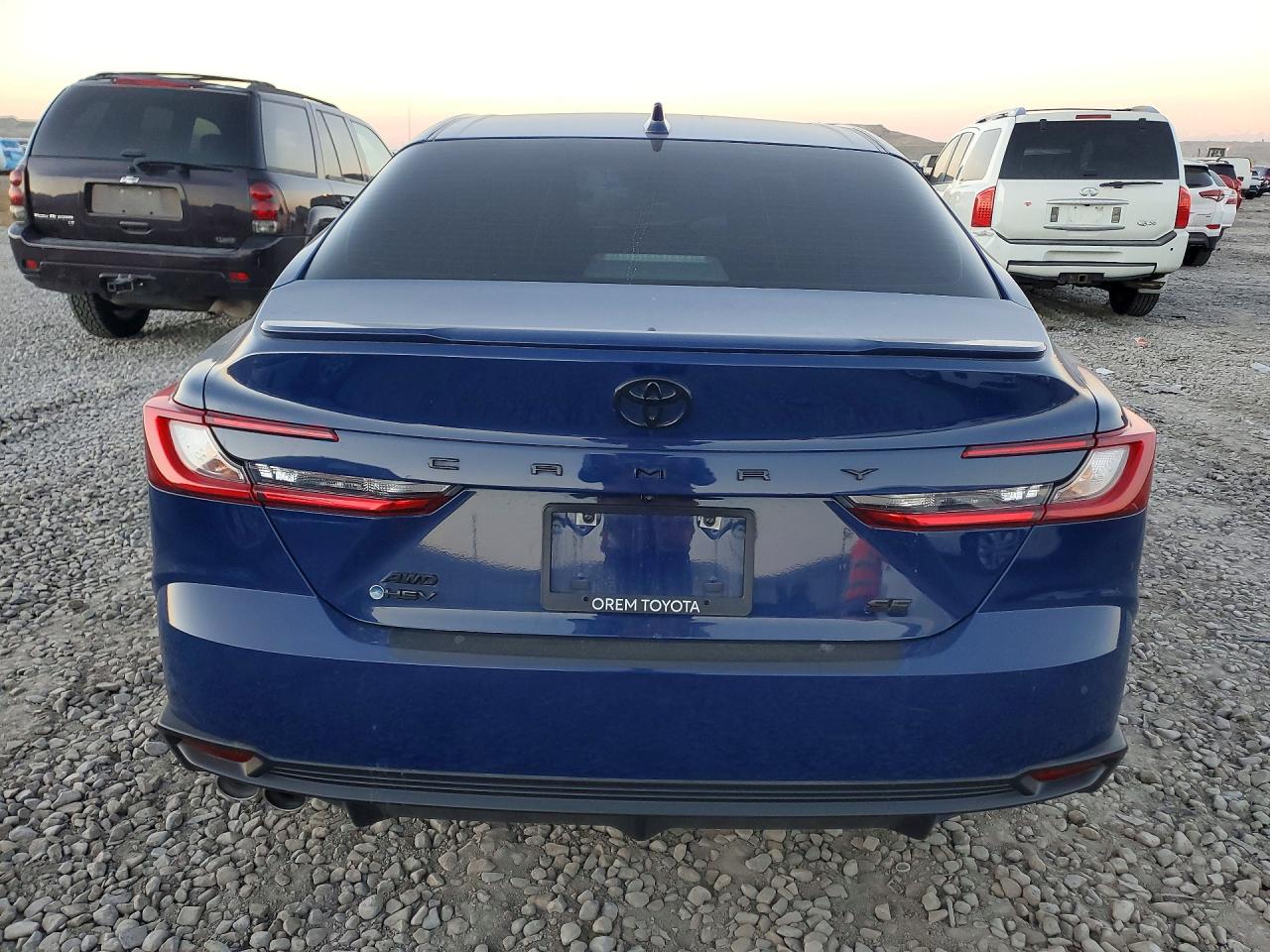 2025 TOYOTA CAMRY SE photo 6