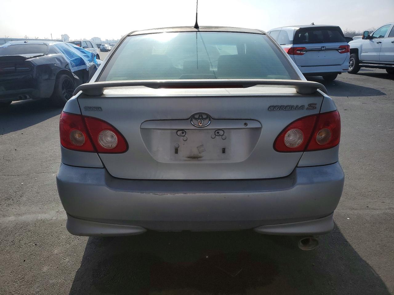 2005 TOYOTA COROLLA CE photo 11