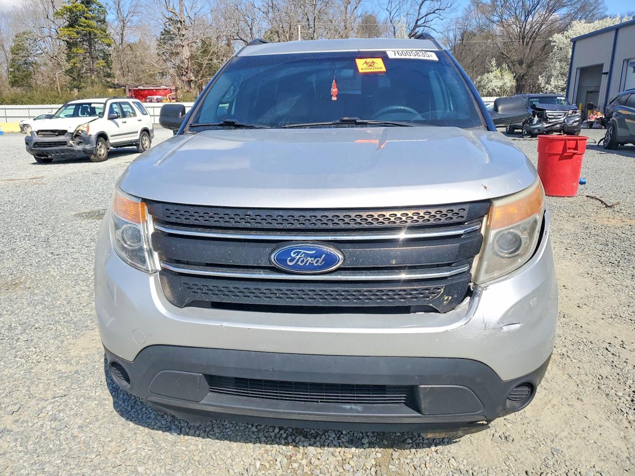 2015 FORD EXPLORER photo 9