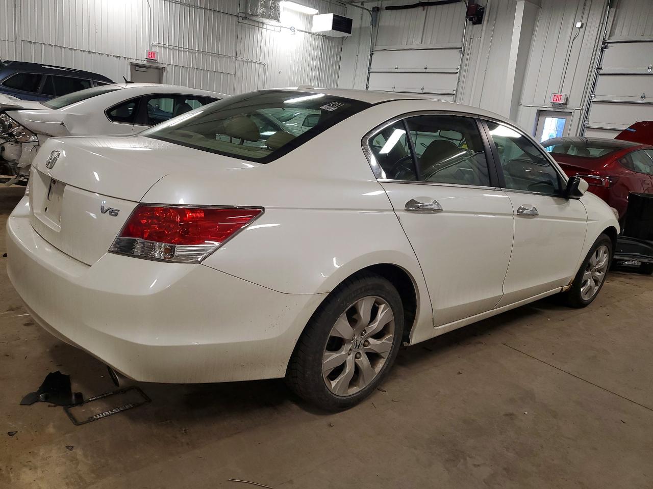 2010 HONDA ACCORD EXL photo 5
