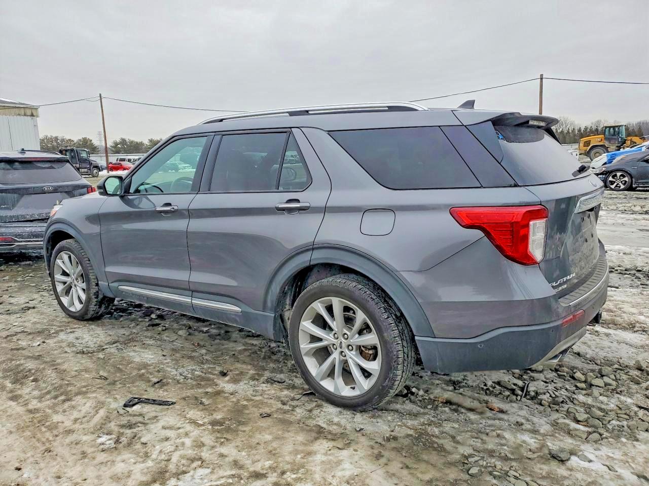 2021 FORD EXPLORER photo 4