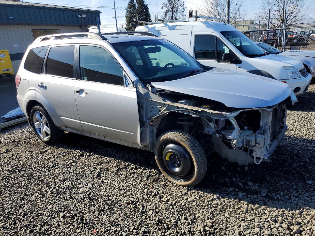 2010 SUBARU FORESTER 2.5X LIMITED photo 4