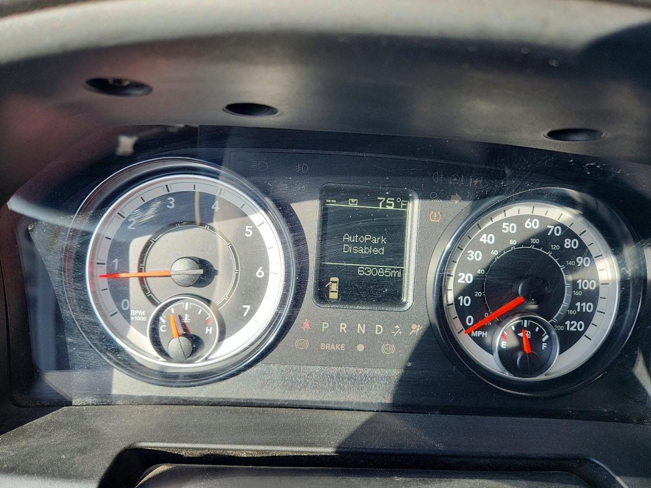 2022 RAM 1500 CLASSIC SLT photo 9