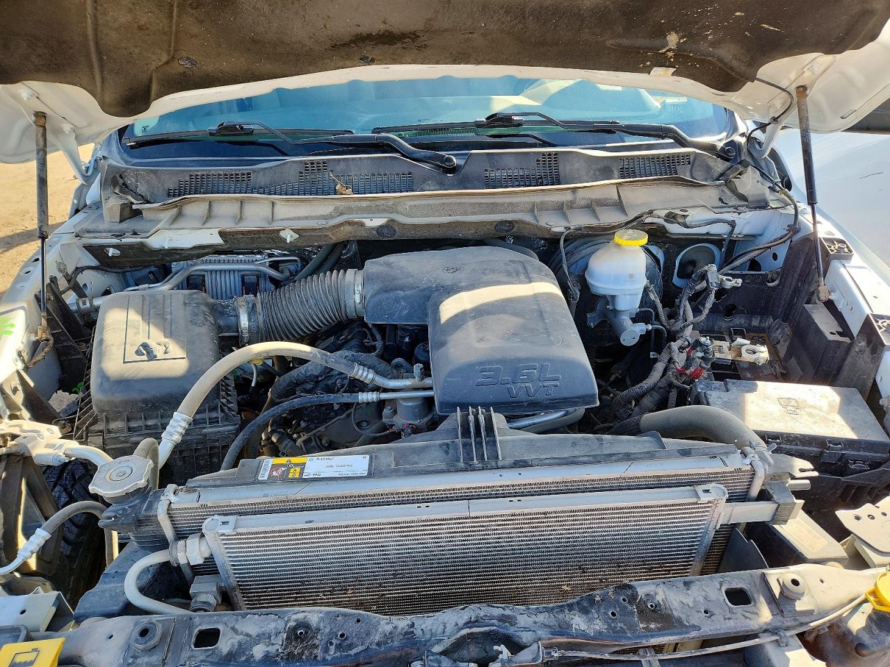 2022 RAM 1500 CLASSIC SLT photo 11