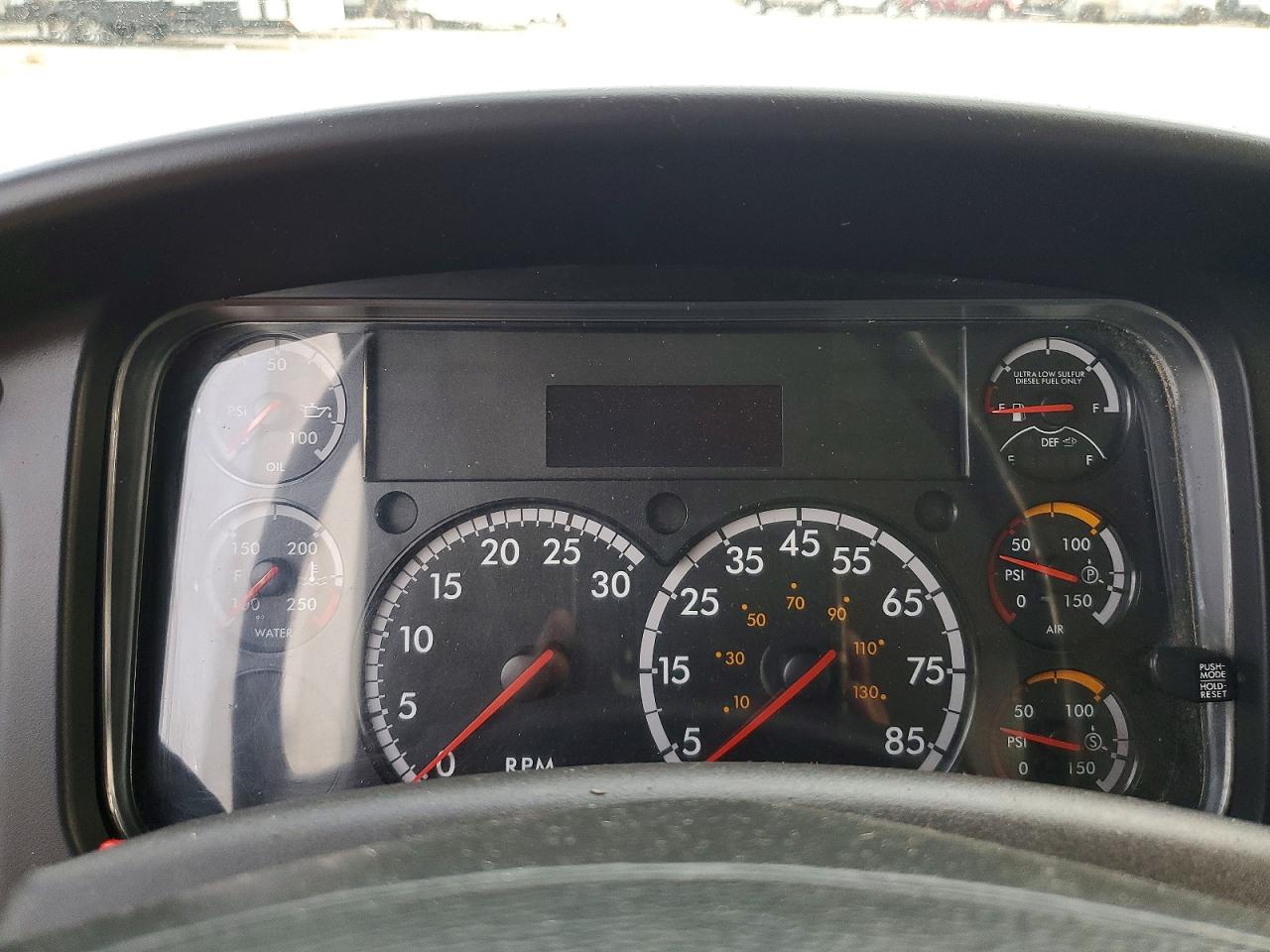 2020 FREIGHTLINER M2 106 MEDIUM DUTY photo 8