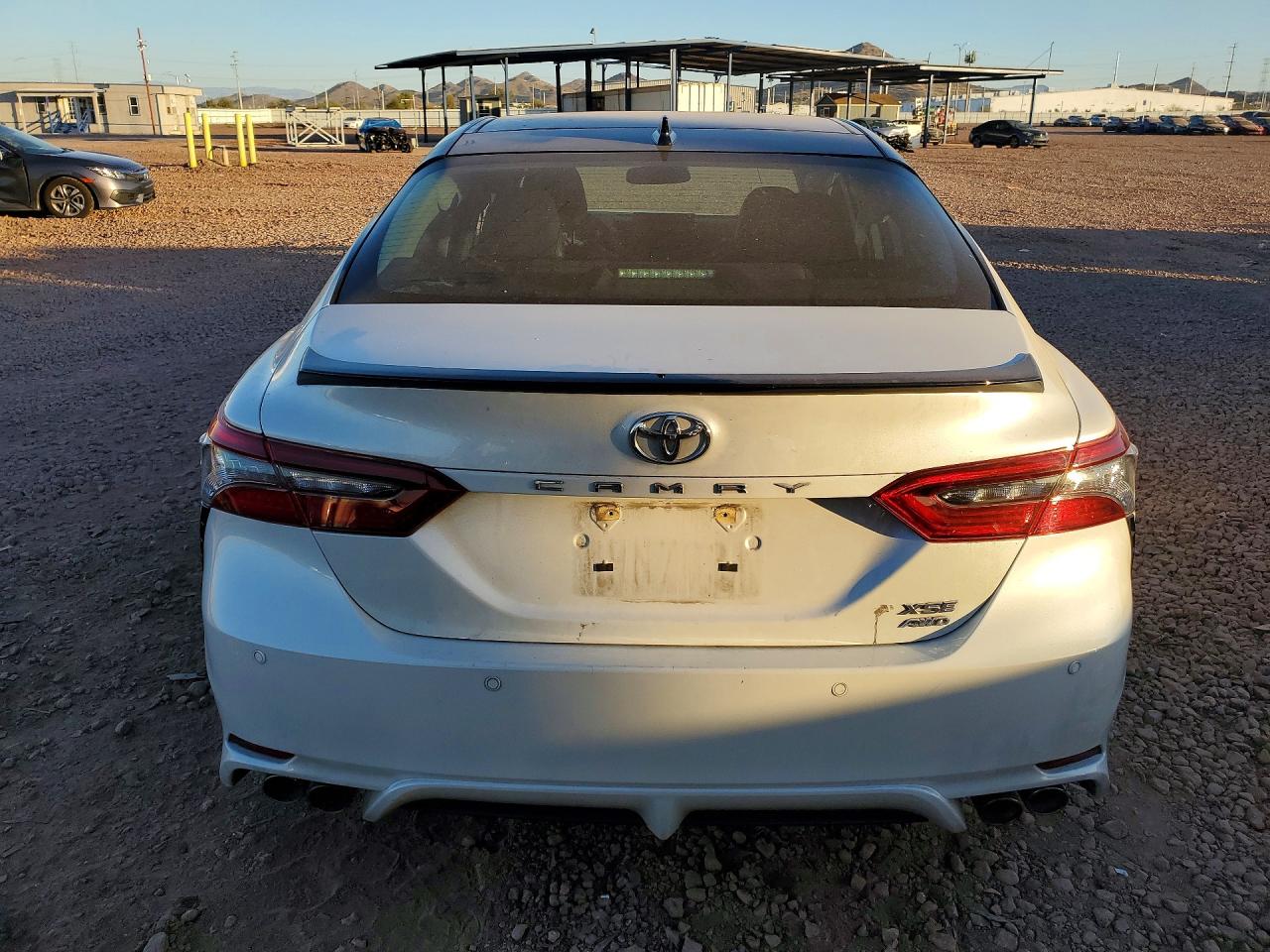 2022 TOYOTA CAMRY XSE photo 11