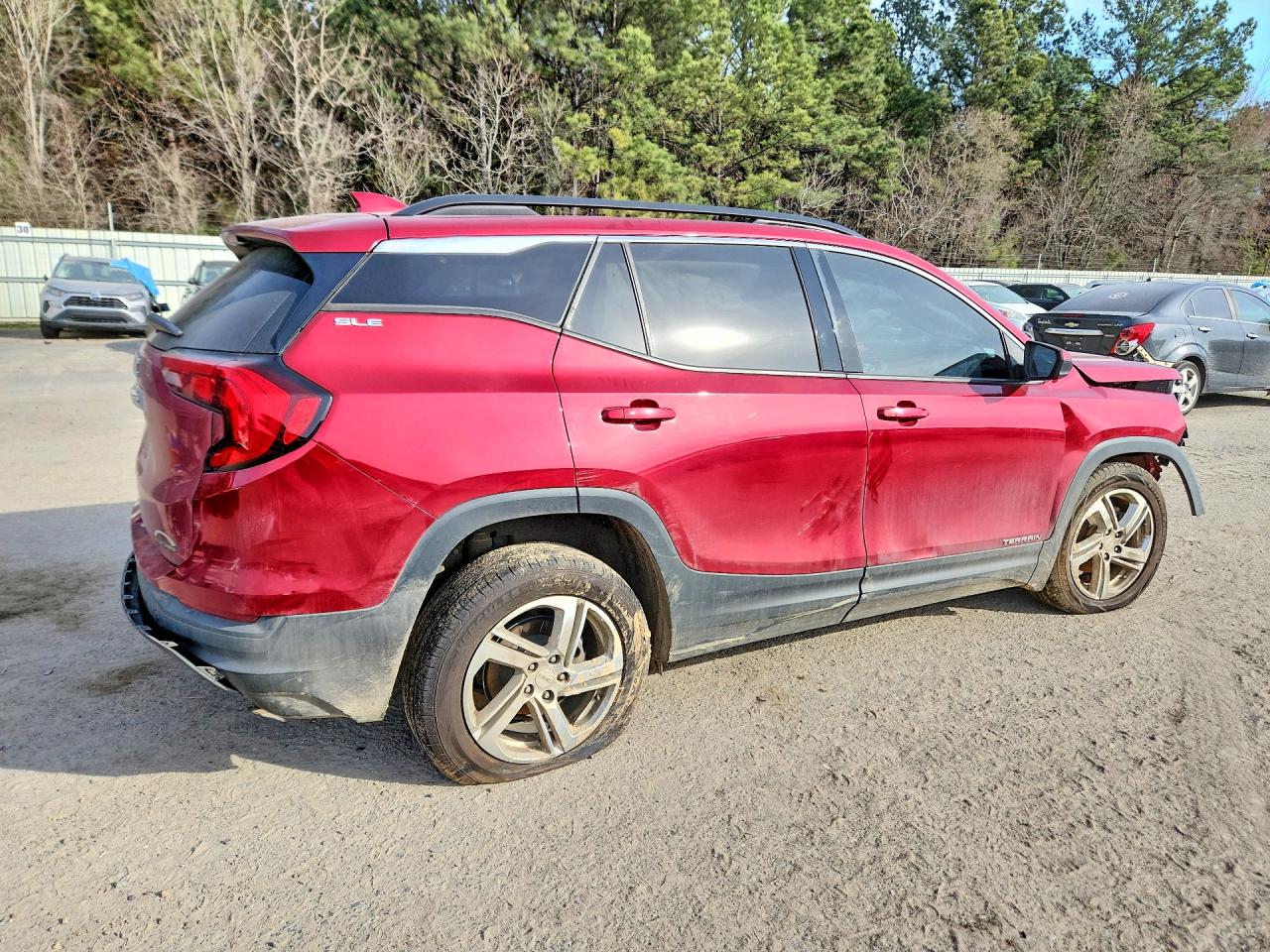 2020 GMC TERRAIN SLE photo 5