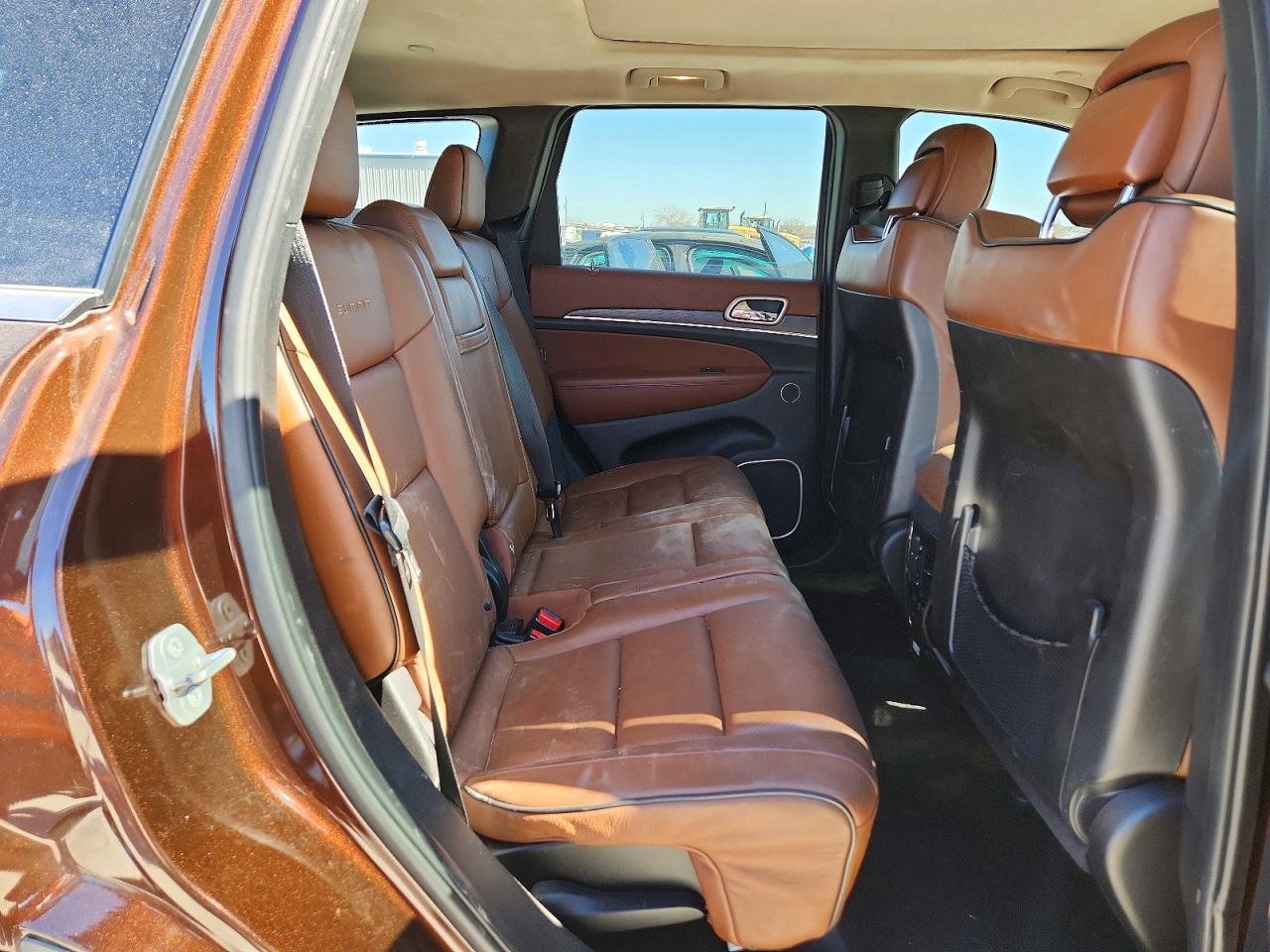 2015 JEEP GRAND CHEROKEE SUMMIT photo 11