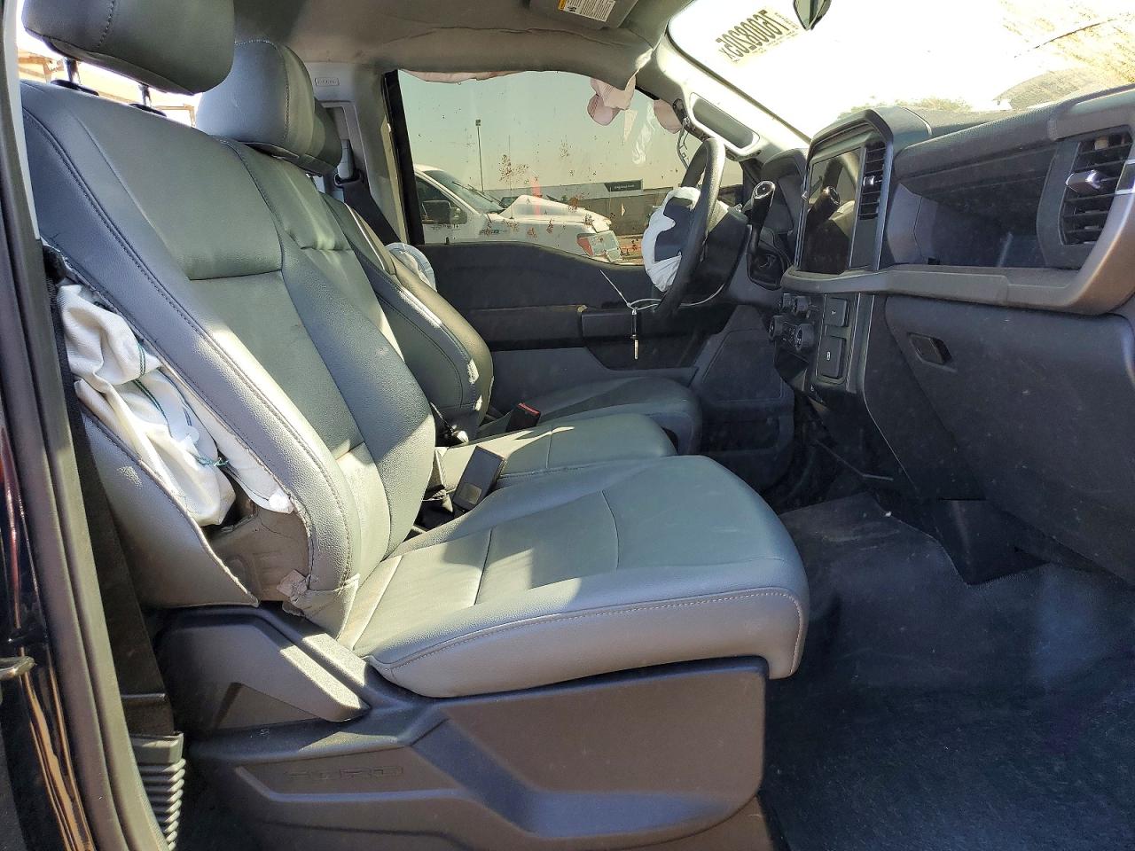 2025 FORD F150 XL photo 10