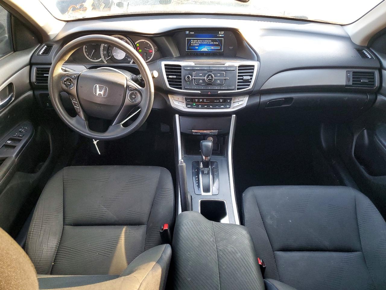 2015 HONDA ACCORD LX photo 22