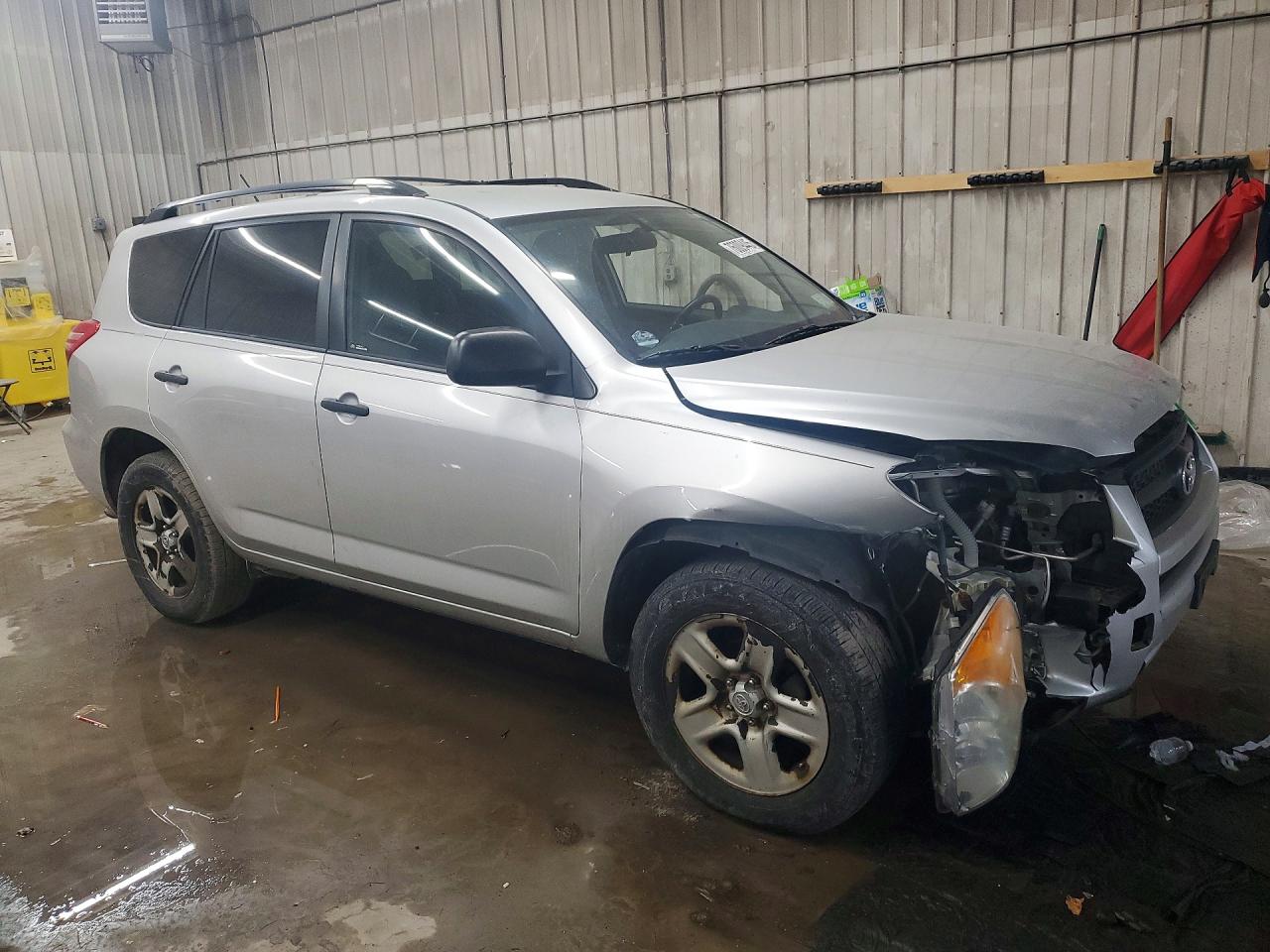 2011 TOYOTA RAV4 photo 7