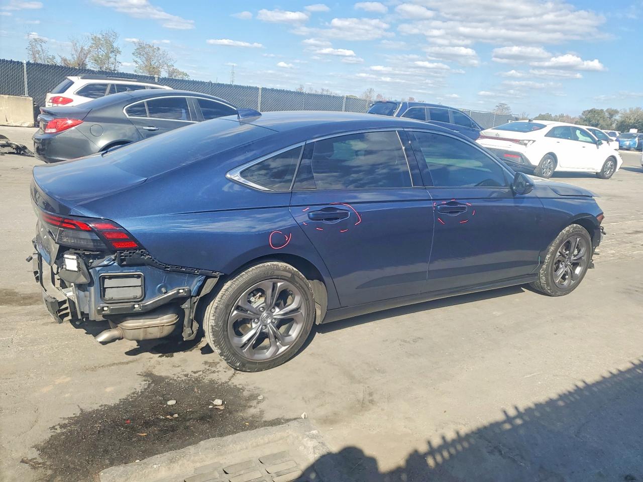 2025 HONDA ACCORD HYBRID EXL photo 5