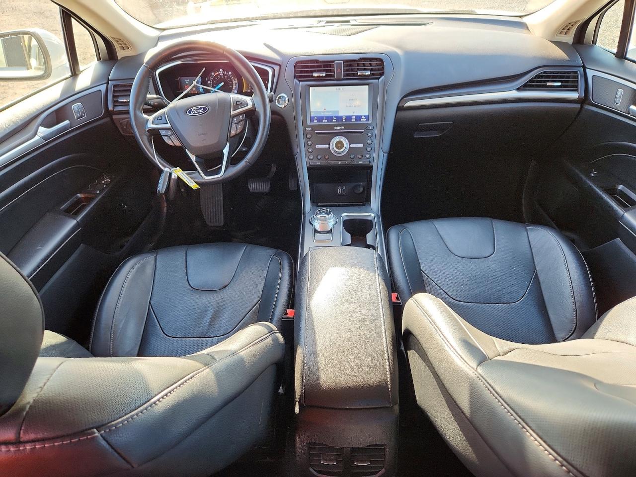 2019 FORD FUSION TITANIUM photo 8