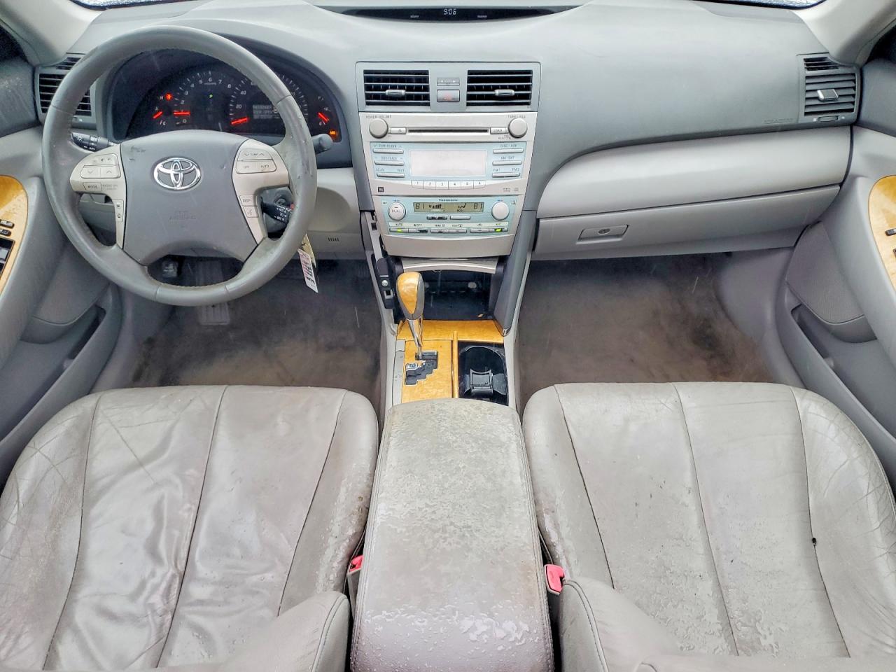 2007 TOYOTA CAMRY LE photo 8