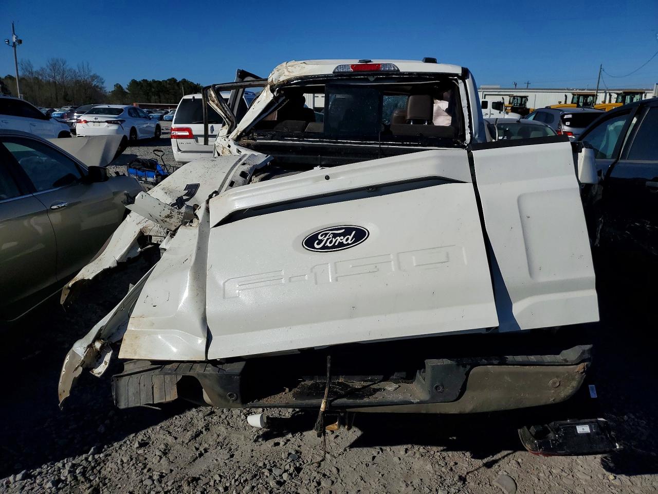 2025 FORD F150 KING RANCH photo 6