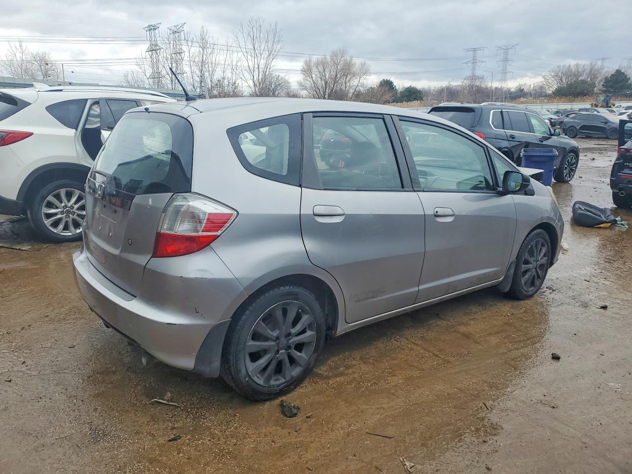 2009 HONDA FIT photo 5