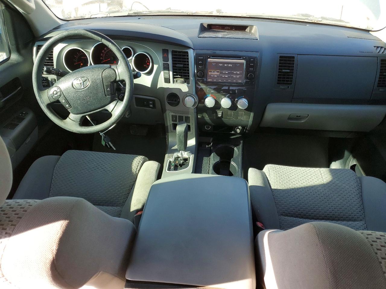 2011 TOYOTA TUNDRA photo 15