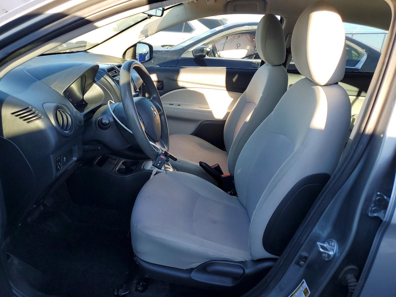 2018 MITSUBISHI MIRAGE G4 ES photo 7