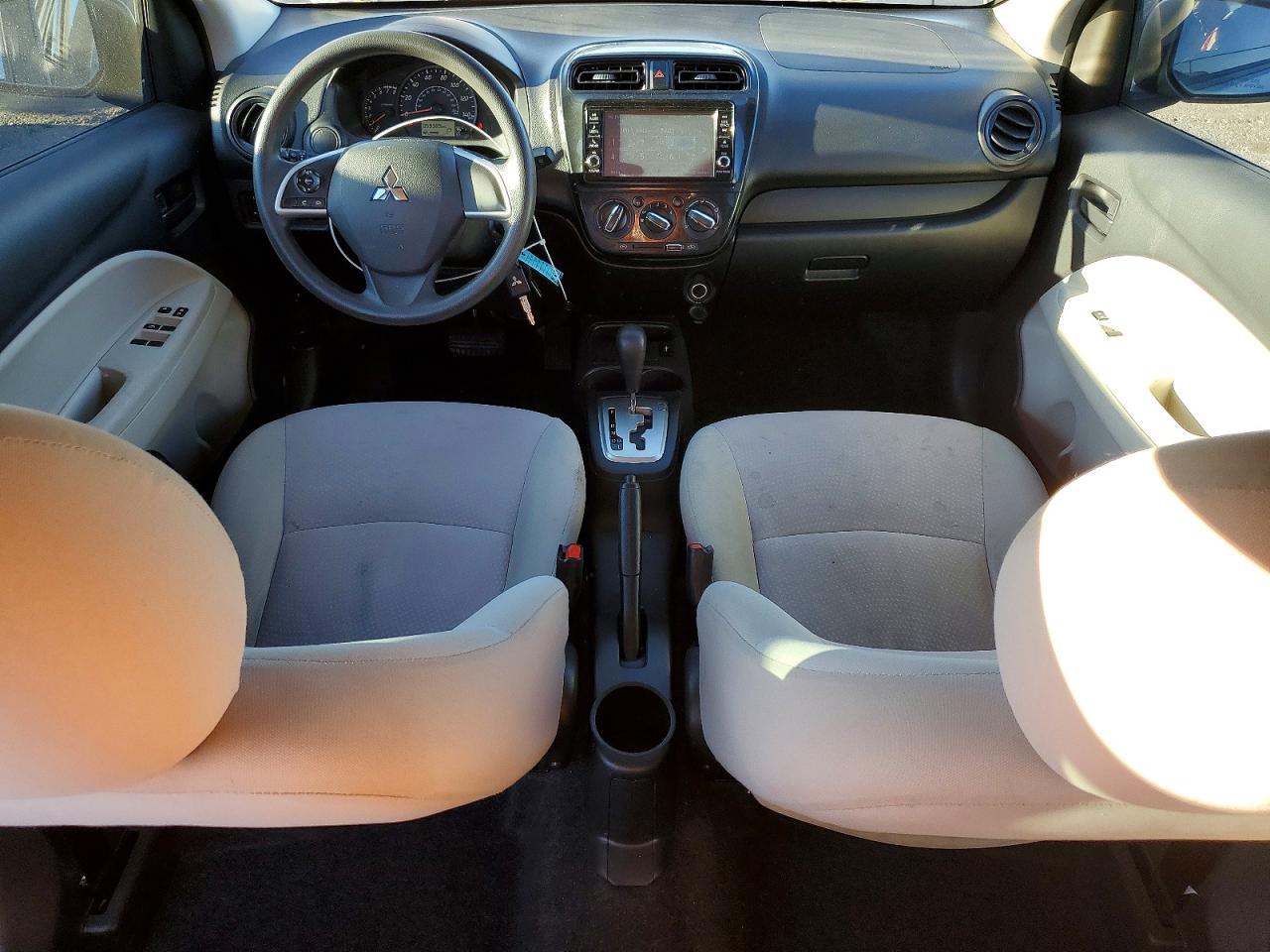 2018 MITSUBISHI MIRAGE G4 ES photo 8