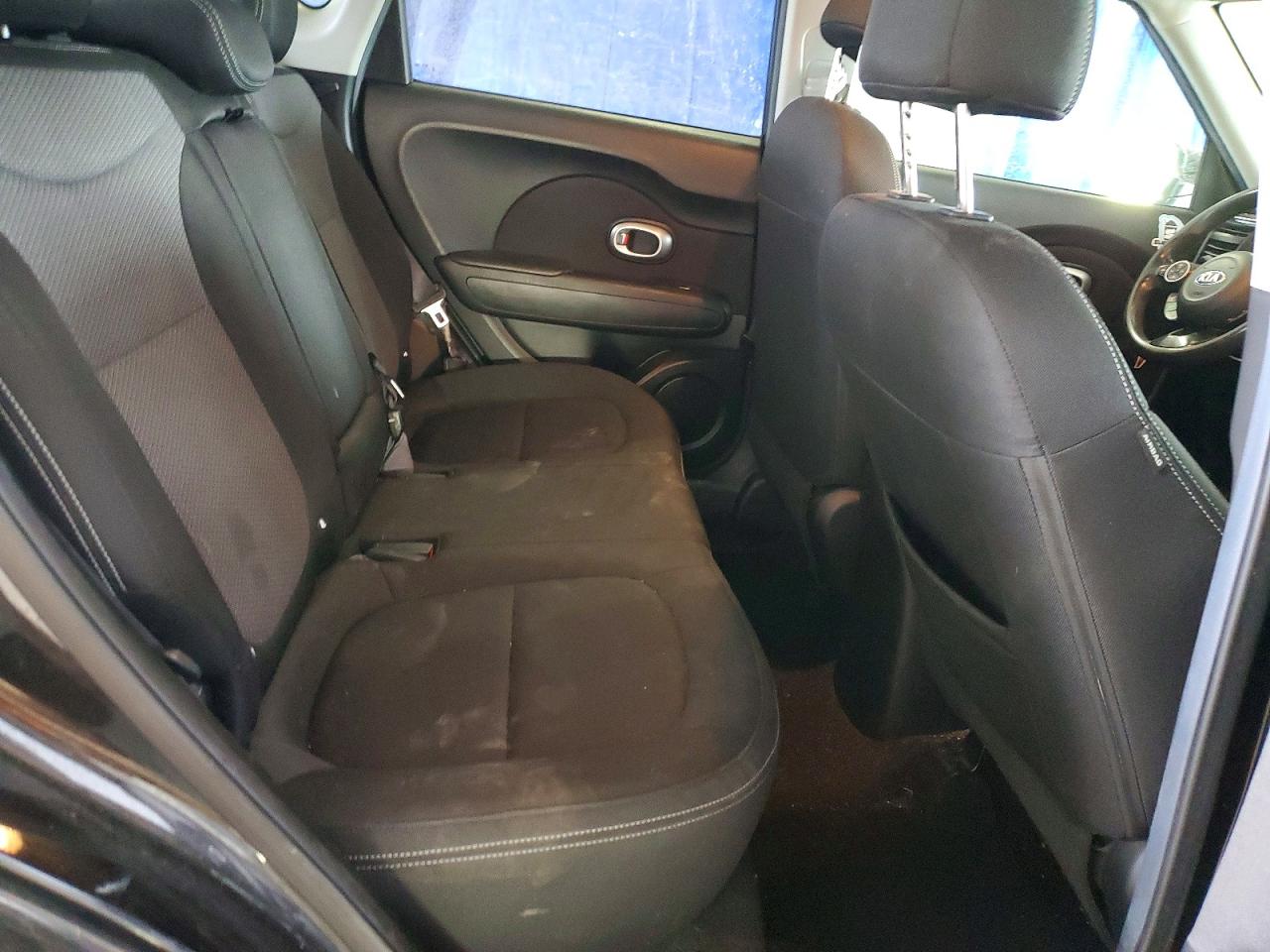 2017 KIA SOUL + photo 10