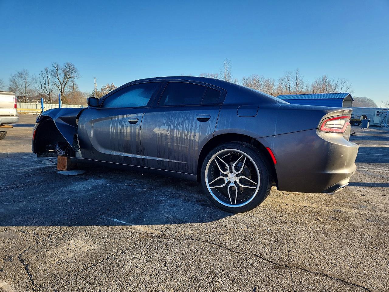 2015 DODGE CHARGER SE photo 2